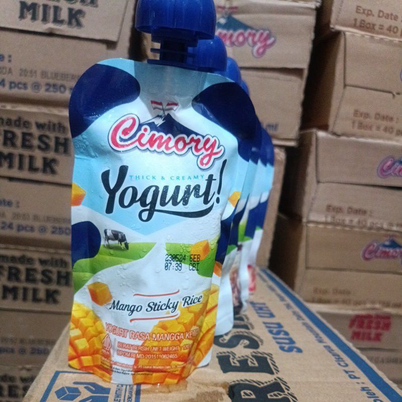 

cimory yogurt squeeze rasa mango sticky rice 120gr bisa expedisi