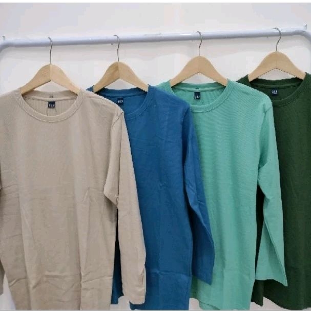 Kaos Polos O Neck Kerah Bulat / Kaos Polos Bahan Tebal / Kaos Polos Leher Bulat Pria Wanita Lengan P