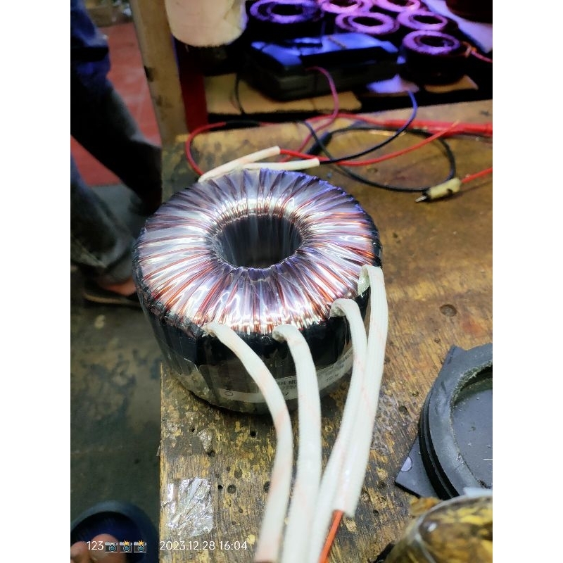 trafo donat  toroidal   0 9v 12v 22v 7.5A murni spek blap