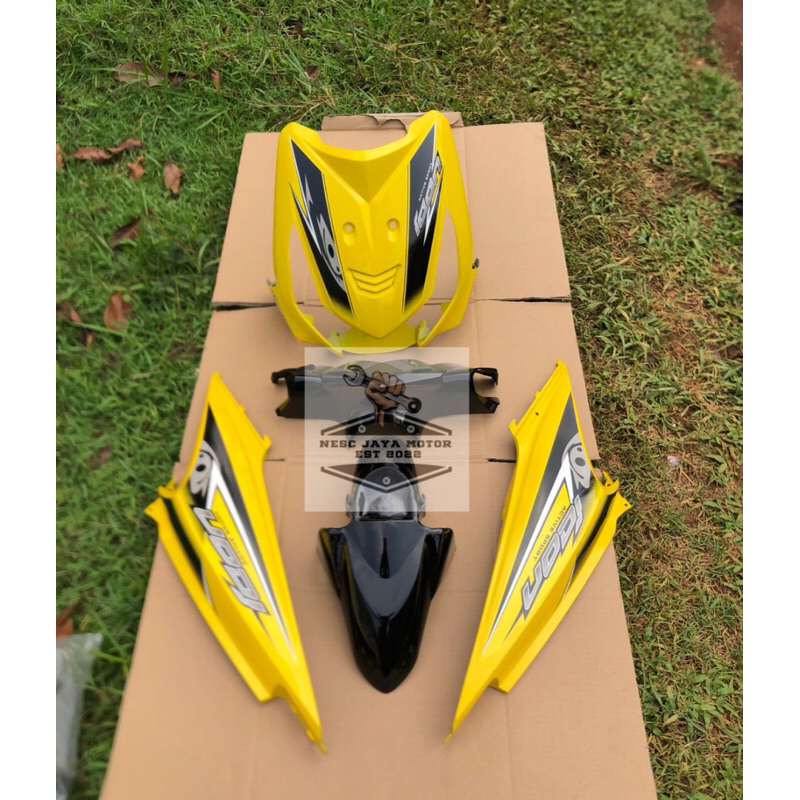 COVER FULL BODY HALUS HONDA BEAT KARBU VARIASI HITAM & KUNING PLUS STRIPING ICON