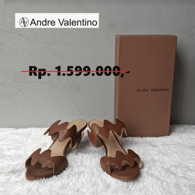 NEW Original Brown Andre Valentino Wave Heels -39 Sepatu Selop