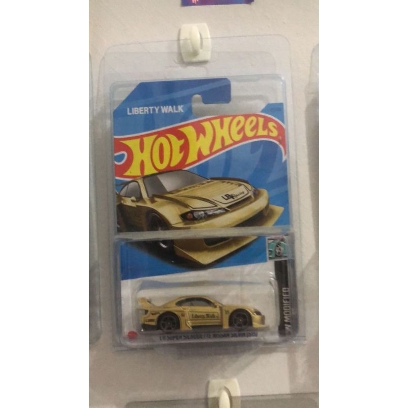 Hot Wheels LBWK (GOLD)