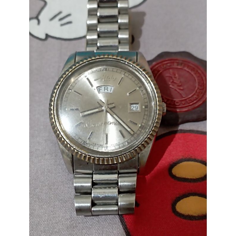 Jam Mido Vintage Quartz Mesin Swiss Made