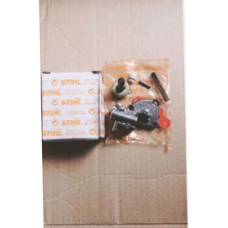 Pompa Oil Mesin Chainsaw 070 Sthill Original