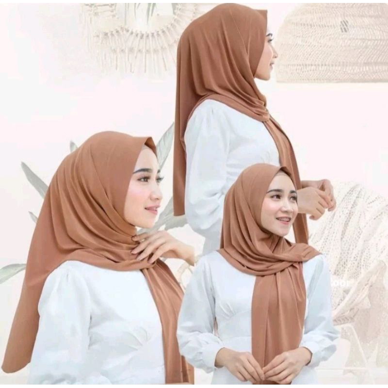 Jilbab Segitiga Polos Instan Jersey / Hijab Segitiga Instan jersey