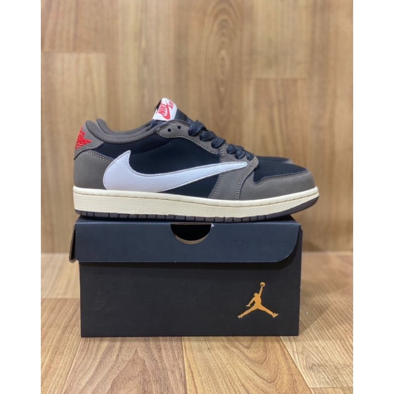 Travis-Scott x Air Jordan Low Authentic