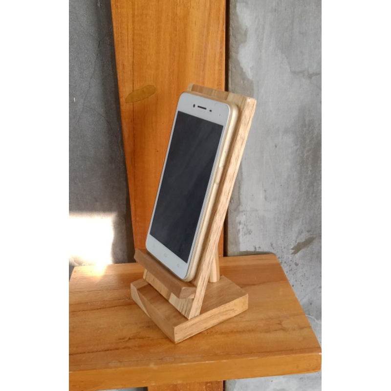 Standing HP bahan kayu jati