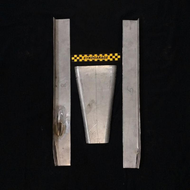 Tulang buaya tengah vespa sprint