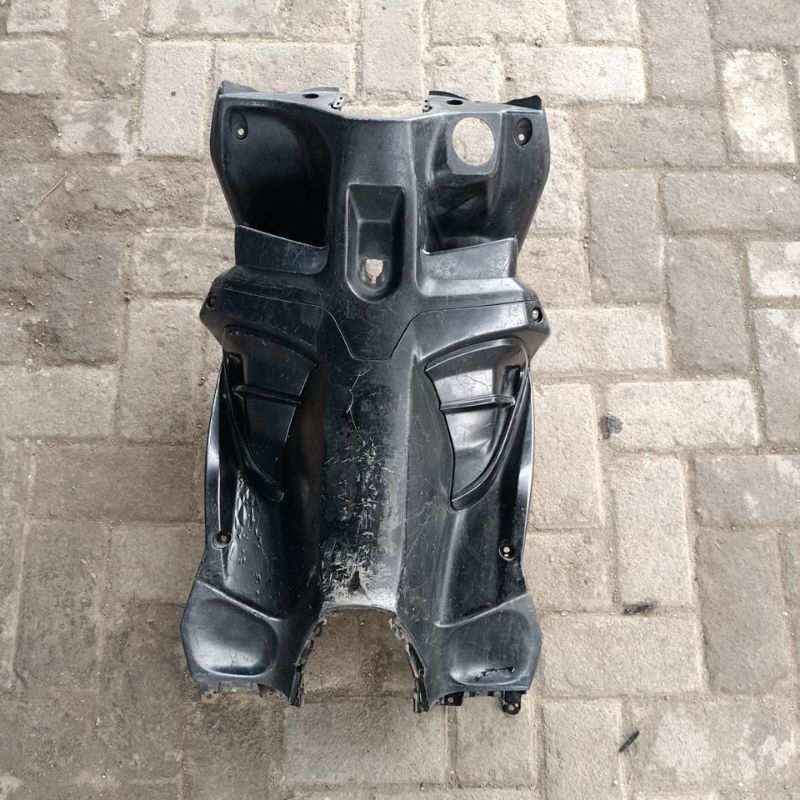 cover dek kunci Suzuki skywave