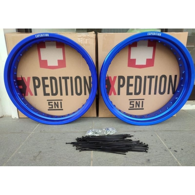 VELG EXPEDITION 300 350
