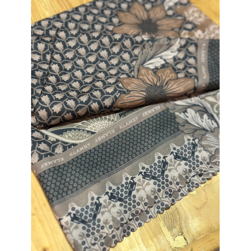 Klamby Julang Scarf preloved