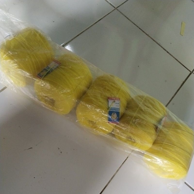 

TERMURAH PAKET ISI 5 ikat tali 1 mm panjang ±400 meter per ikat