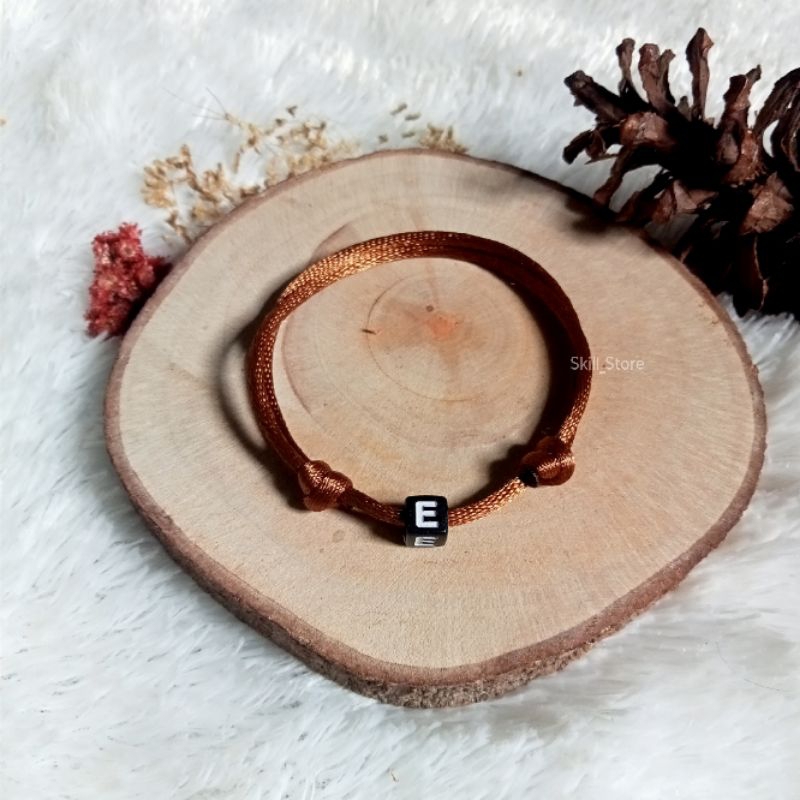 GELANG INISIAL ( A-Z ) TALI COKLAT/GELANG COUPLE TALI COKLAT