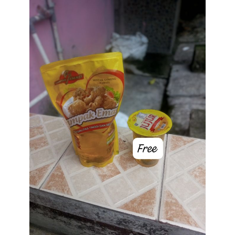 

minyak sayur/goreng Kampak emas 450 ML