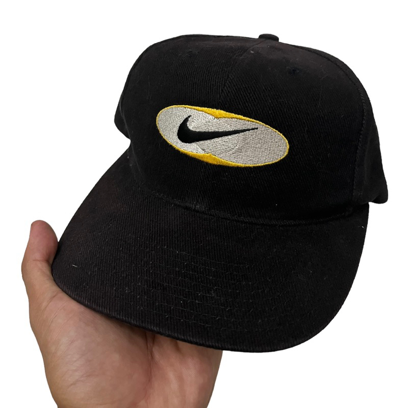 topi nike vintage 90s second