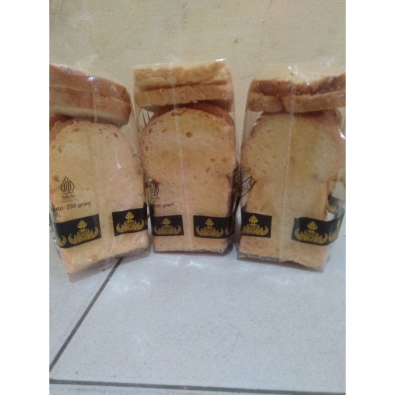 

Roti Kering Monica Lampung