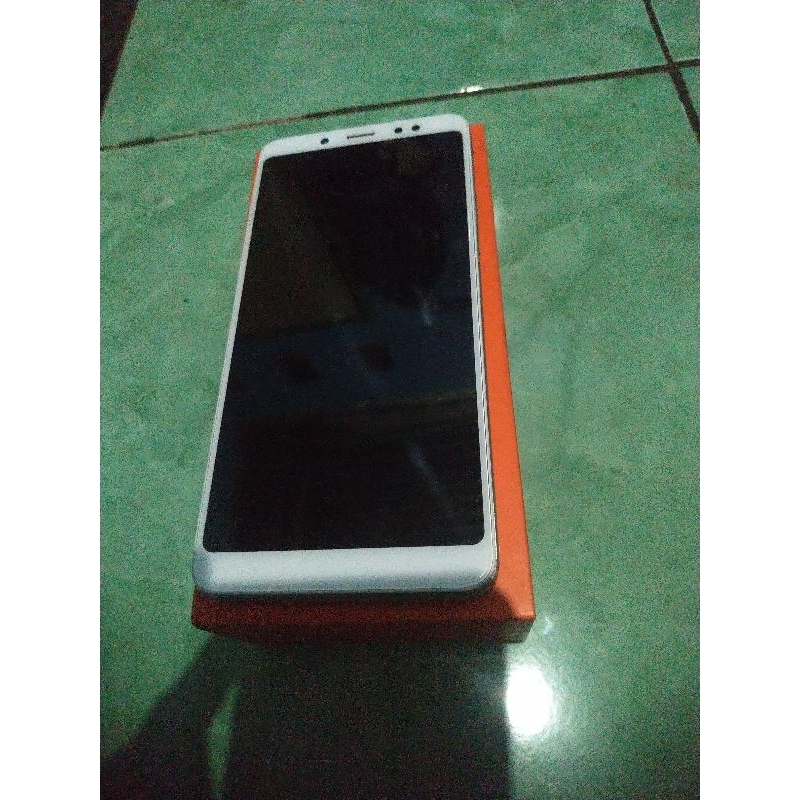 Xiaomi Redmi Note 5 Ram 4/64 GB Second