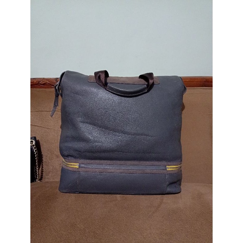 Esquire travel bag leather