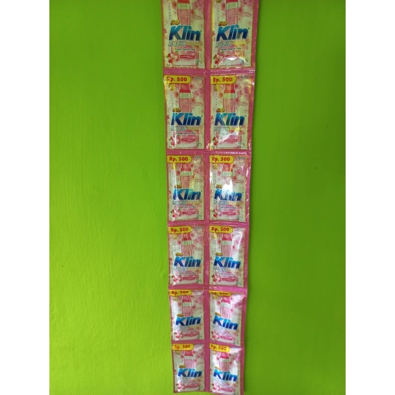 SOKLIN / SO KLIN LIQUID SOFTERGENT CAIR 22ml 1 renceng varian (500) SAKURA strawberry