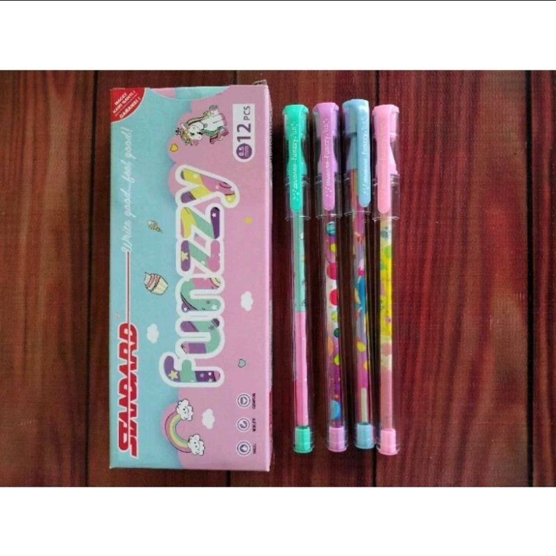 

Standard Pen - Funzzy 0.5 Black / Tinta Warna Hitam Isi 12 pcs ( pulpen, ballopoint, pen, pena )