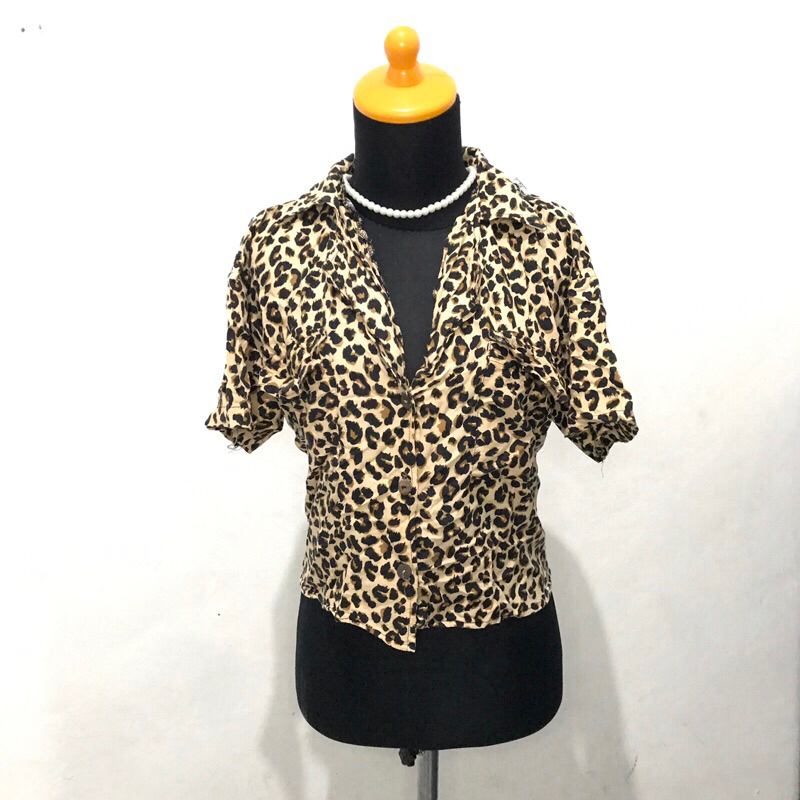 kemeja wanita krop top