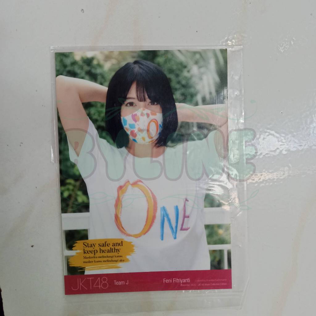 Photopack JKT48 Edisi Masker 2020 - Feni Fitriyanti (Feni JKT48)