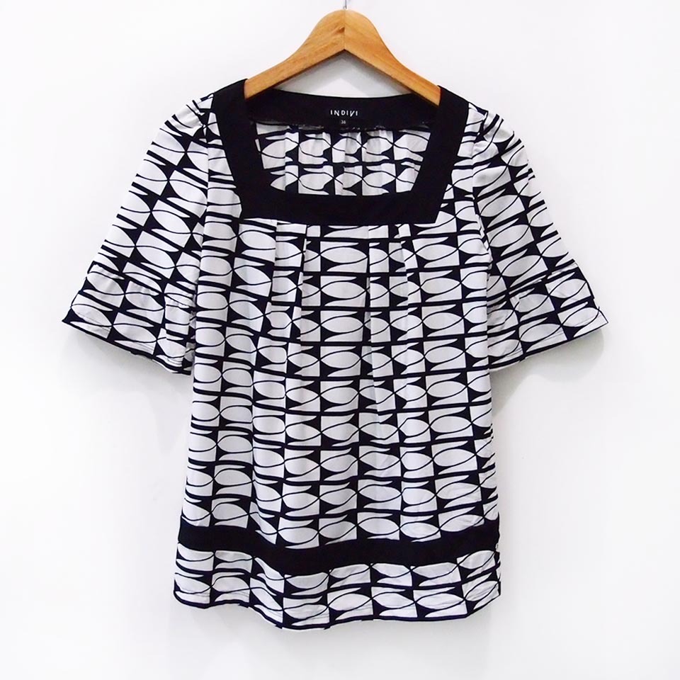 CS176 SIZE M INDIVI BLACK WHITE BLOUSE
