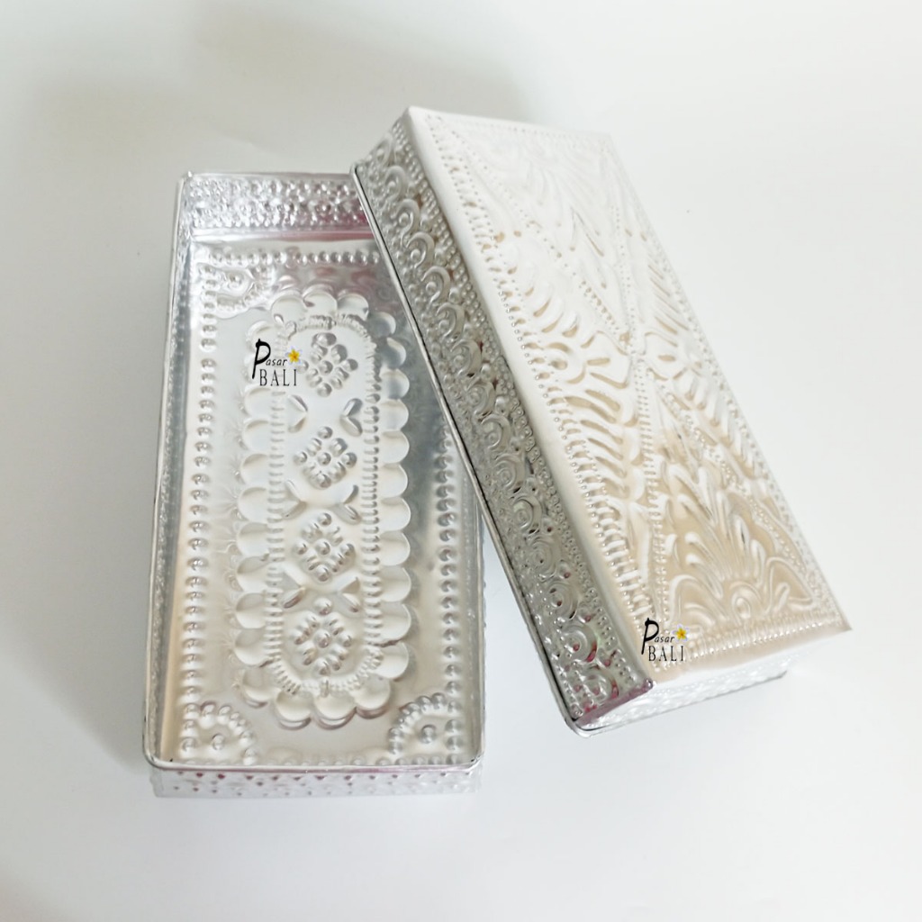 

Kotak Box Aluminium Ukir Uk 25x15x10