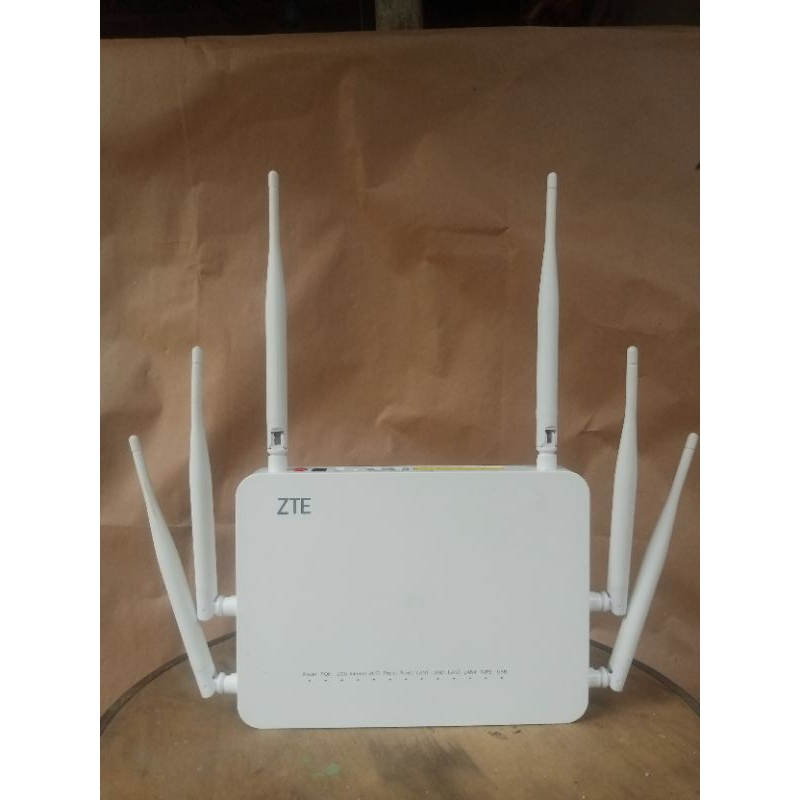 ONT ZTE 5G Premium model ZXHN F670