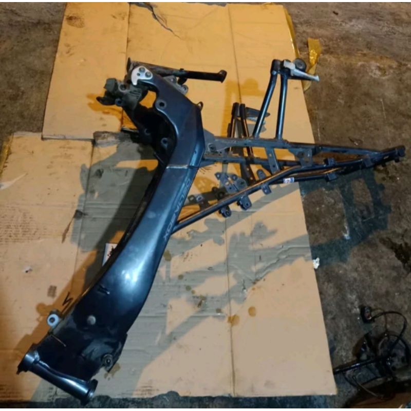 rangka krangka sasis deltabox ori original yamaha vixion new nvl nva bekas