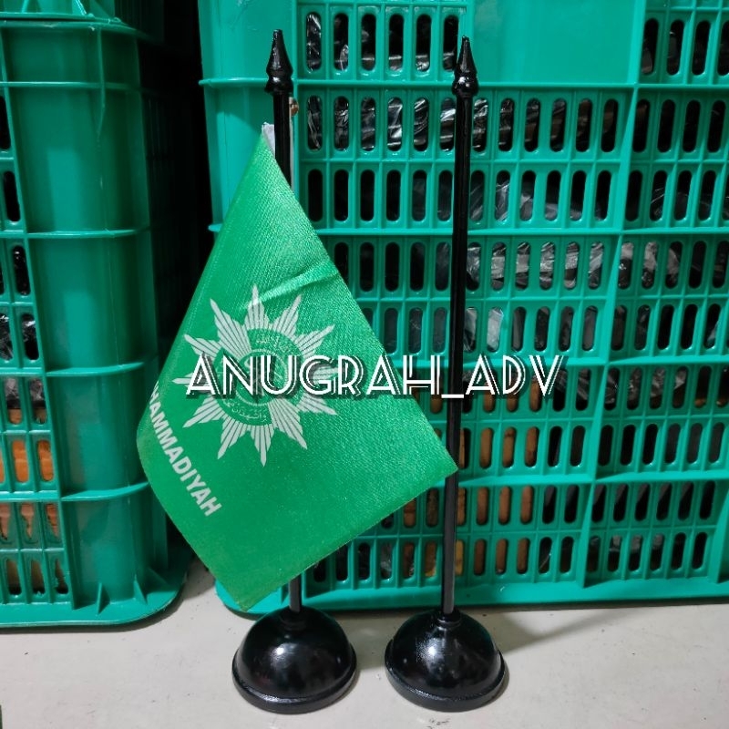 

bendera meja bendera pajangan meja MUHAMMADIYAH + tiang