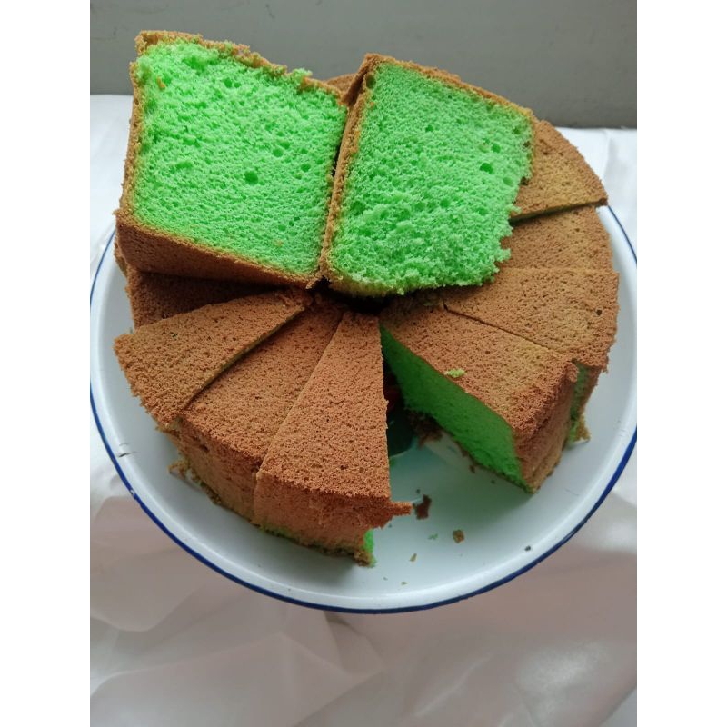 

chiffon cake pandan