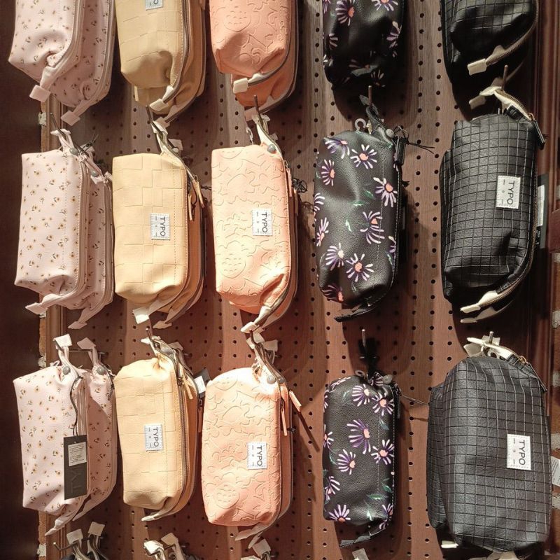 Typo Pencil Case NEW ARRIVAL Tempat Pensil Leather Pouch Multifungsi Serbaguna Kulit