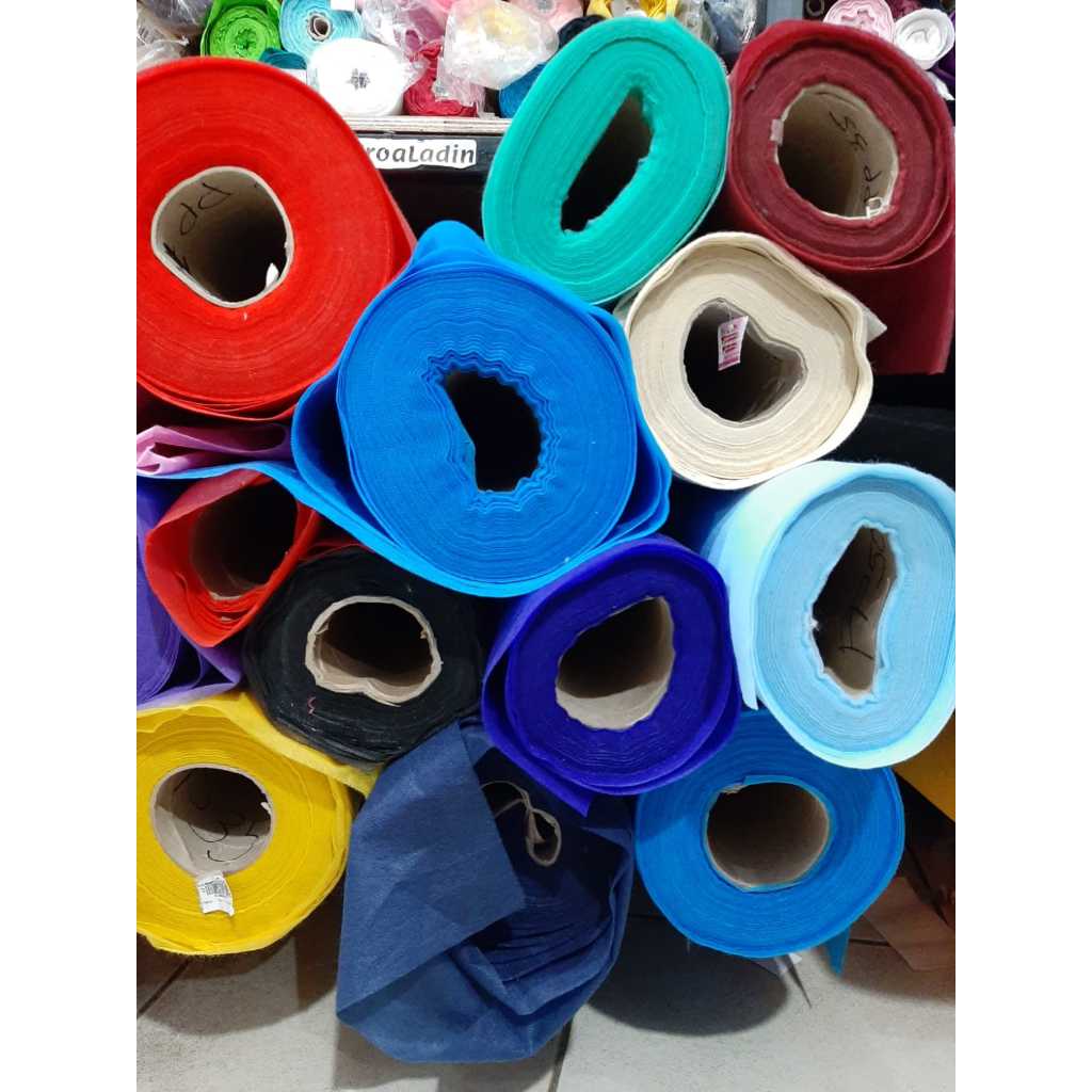 

Kain Spunbond PP50 / Bahan tas