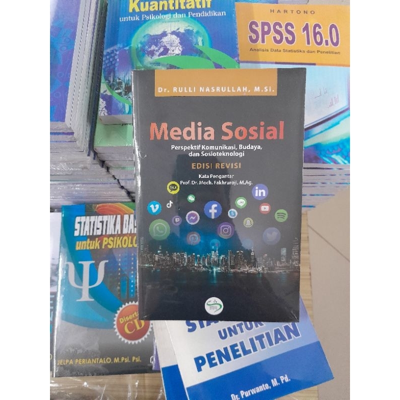 BUKU MEDIA SOSIAL EDISI REVISI - RULLI NASRULLAH