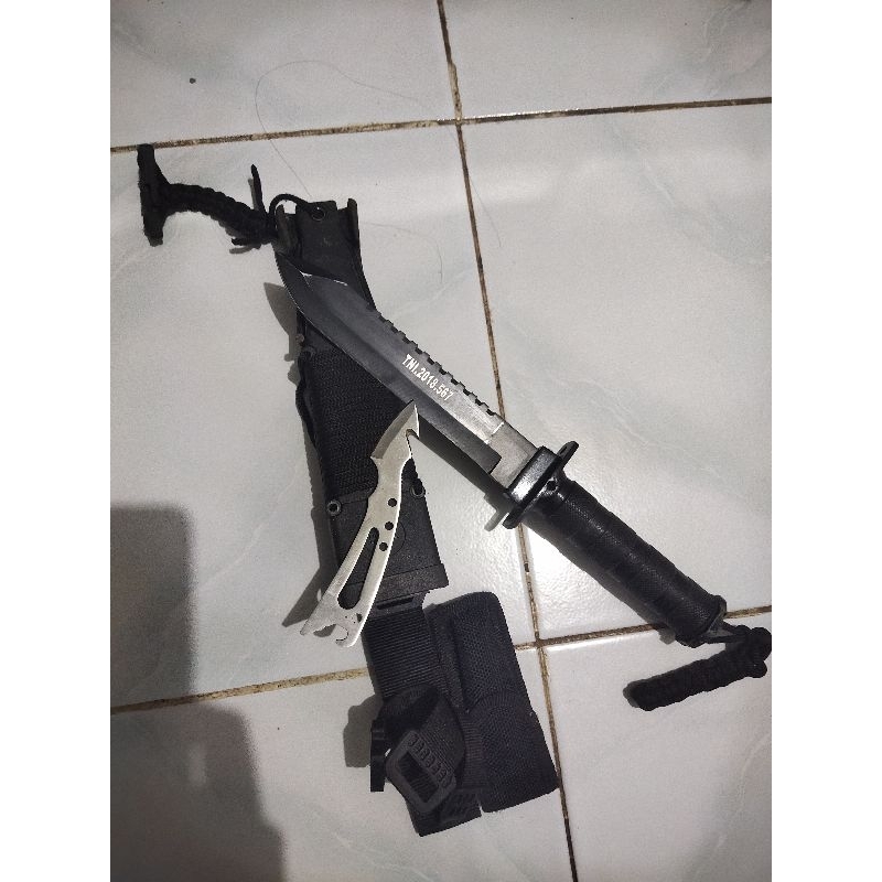 sangkur aitor pembagian tni AD