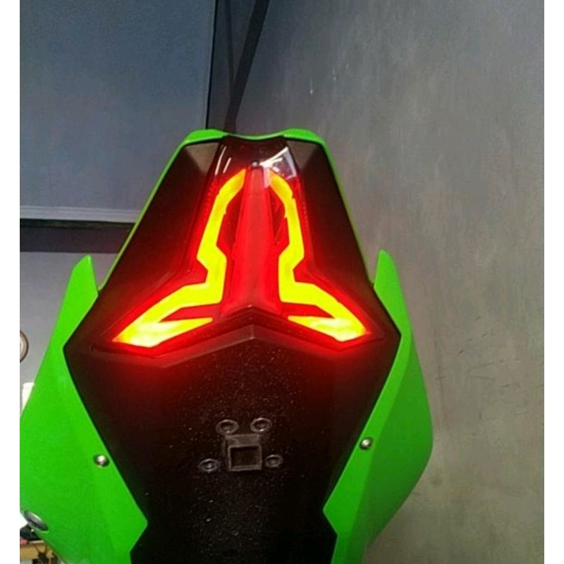 Lampu stop kawasaki ZX25R stoplamp ZX25R lampu belakang kawasaki ZX25R