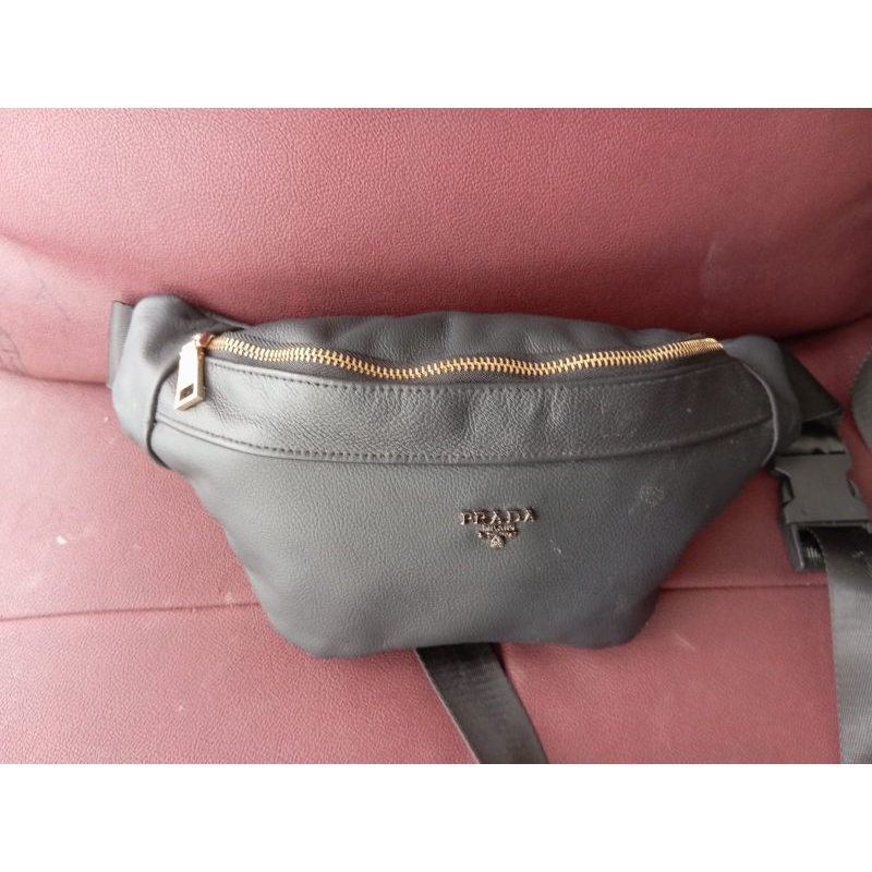Waist Bag /Tas Selempang Prada Kulit