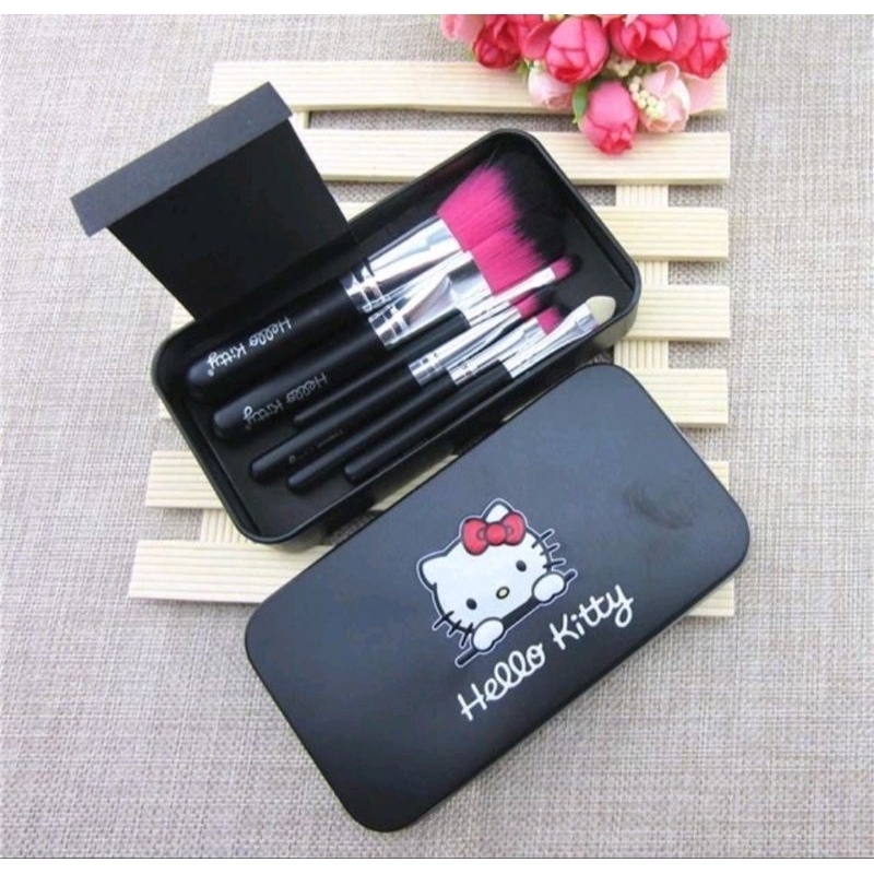 Kuas Make Up 7 in 1 Hello Kitty / Make Up Tools Kotak Sikat Gigi Transparan - Box Sikat Gigi Travell