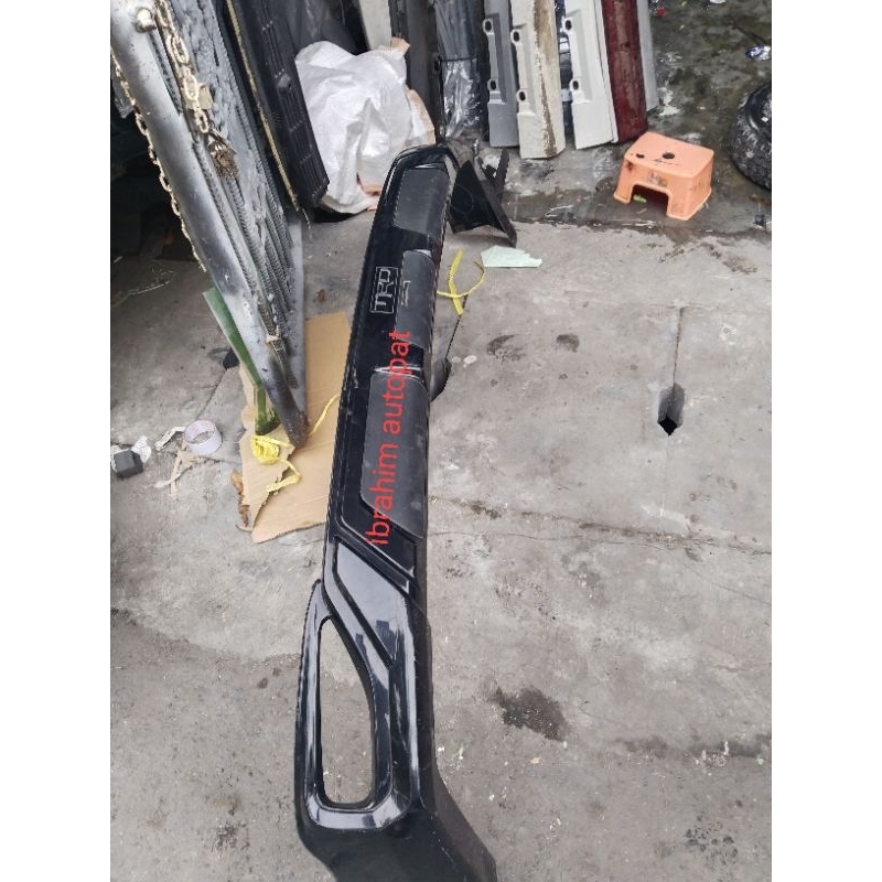 bodykit blakang toyota fortuner vrz trd 2020 2021