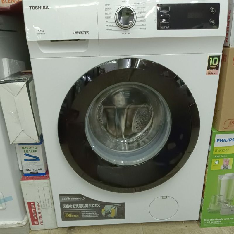 Mesin Cuci Toshiba TW-BH85S2N Front Loading 7.5 Kg Hitam