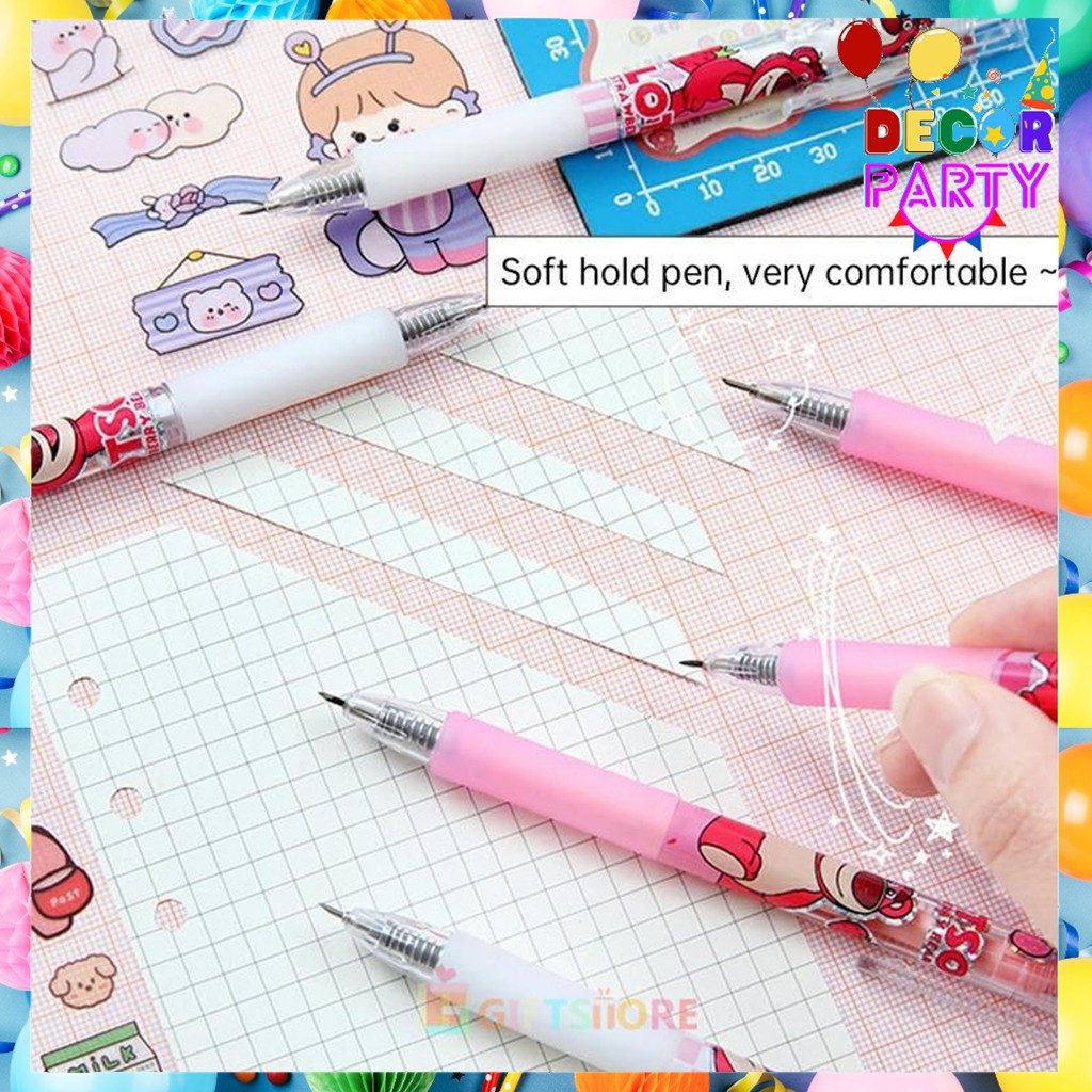 

DP Pemotong Kertas Bentuk Pena Karakter Kartun Bear Strawberry Lucu Alat Pemotong Stiker Bentuk Pena Cutting Tools Portable Knife Carving Cutter Pen Knife Cut Stickers Scrapbooking DIY