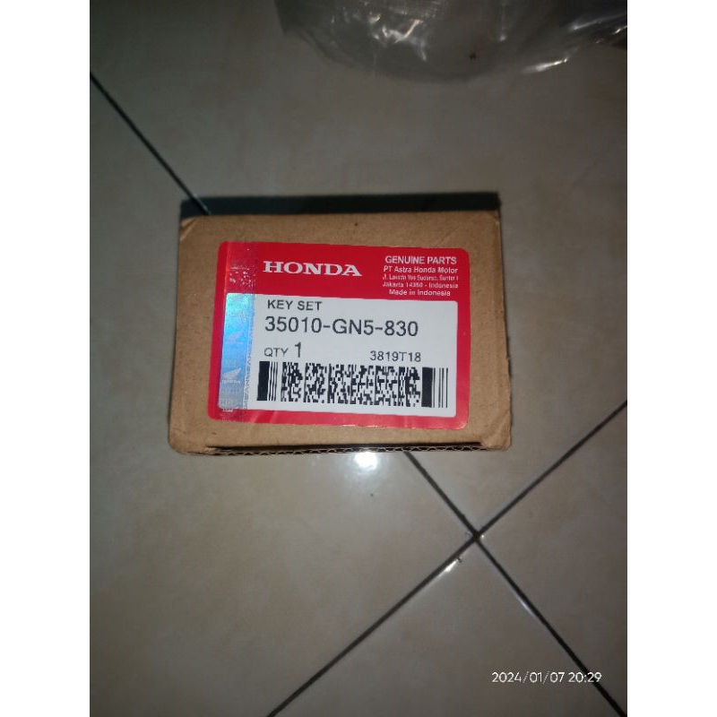 kontak kunci Astrea grand prima original