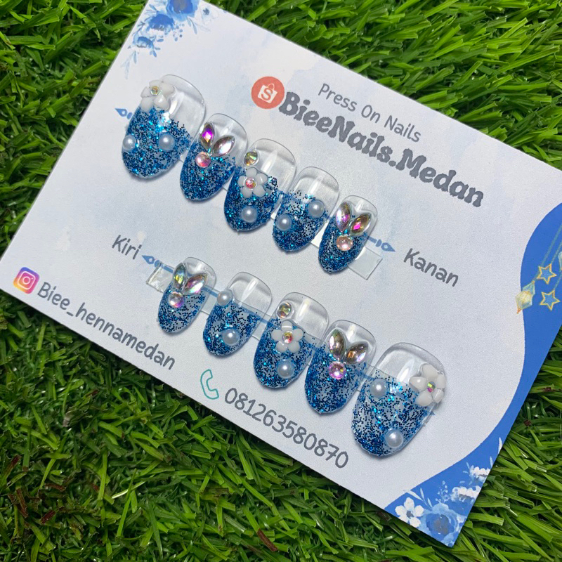 kuku wedding/ kuku palsu glitter biru kuku oval free lem