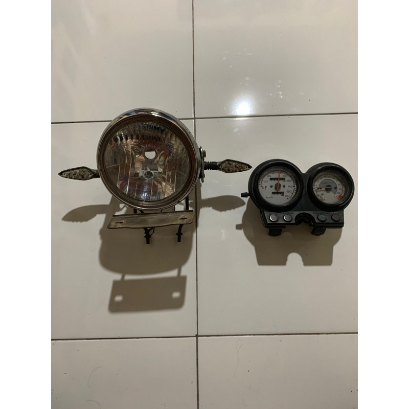 lampu set spido tiger lama