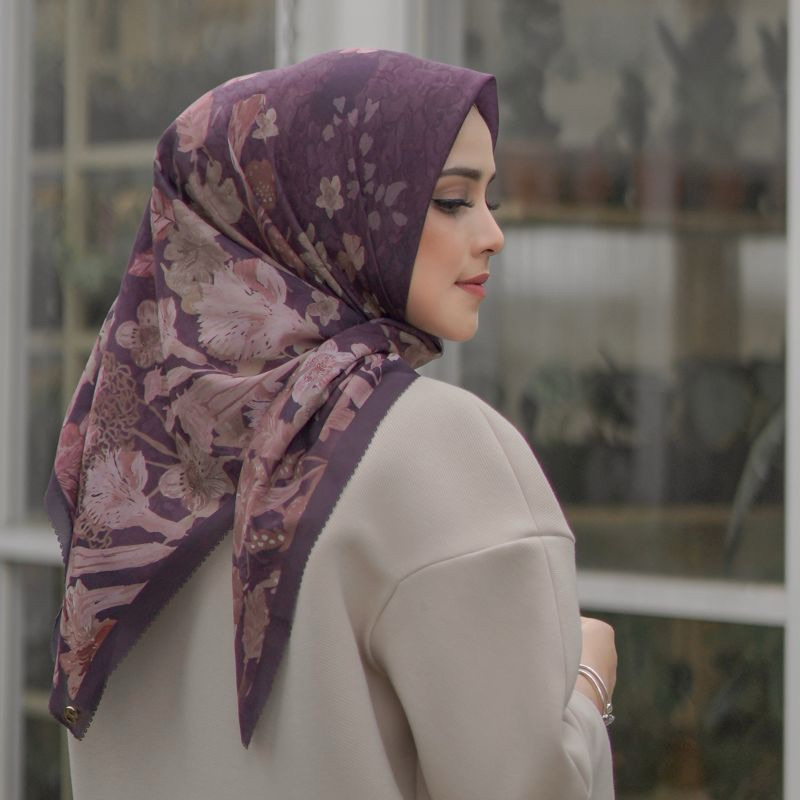 Preloved Buttonscarves Daisy Burgundy