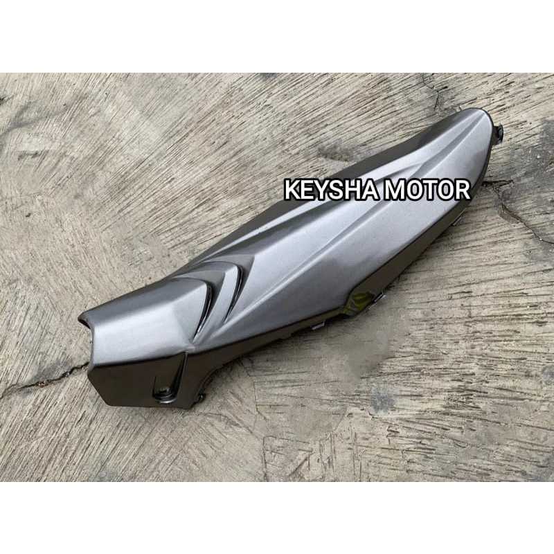 LEGSIL COVER BODY TENGAH SATRIA FU FACELIFT FASELIT WARNA ABU ABU