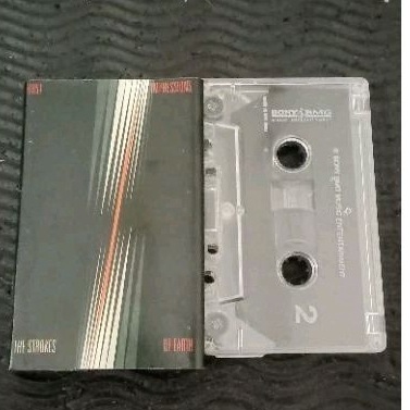 Kaset Tape The Strokes - First Impression of Earth - Rock