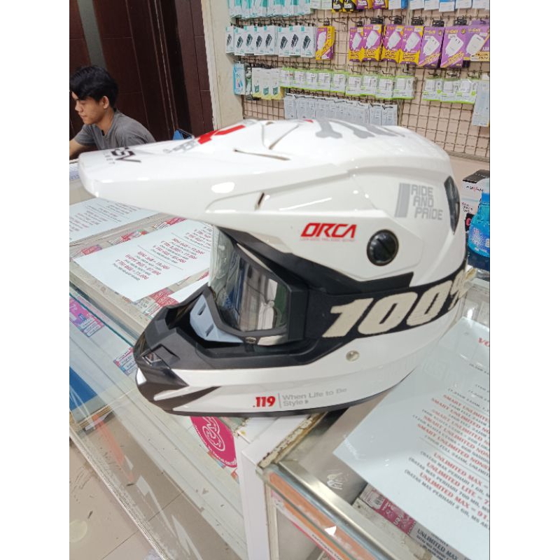 helm rsv orca 119 white