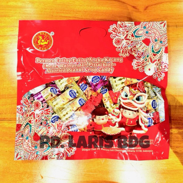 

PERMEN TENG TENG KACANG 400GR CHEN LIANG JI (PERMEN ENTING ENTING ANEKA KACANG / MEDE, WALNUT, PISTACHIO / ASSORTED PEANUT CRISP CANDY)